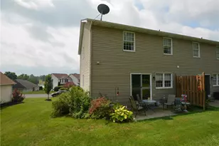 907 Stoneridge Blvd, Twp of But SW, PA 16001 - Photo 5
