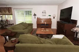 907 Stoneridge Blvd, Twp of But SW, PA 16001 - Photo 9