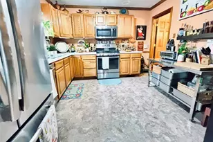 140 Boroview Ave, Scott Township, PA 15106 - Photo 7