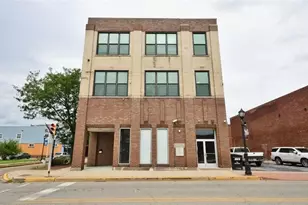 401 9th St, New Kensington, PA 15068 - Photo 1