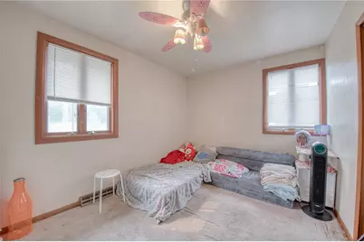 147 College Ave, Pittsburgh, PA 15239 - Photo 9