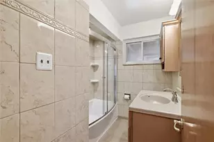 220 Vilsack Rd, Pittsburgh, PA 15116 - Photo 17
