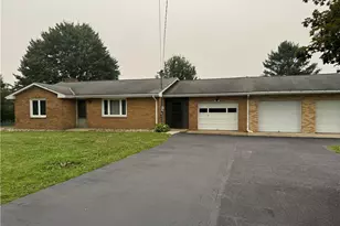 359 McKlveen, Unity Township, PA 15670 - Photo 1