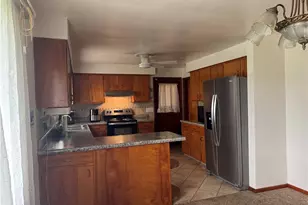 359 McKlveen, Unity Township, PA 15670 - Photo 3