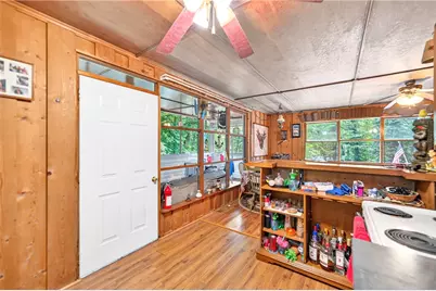 627 E Lakeview Rd, Henry Clay Township, PA 15424 - Photo 33