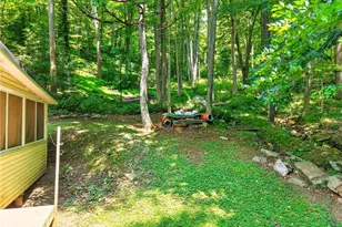 627 E Lakeview Rd, Henry Clay Township, PA 15424 - Photo 9