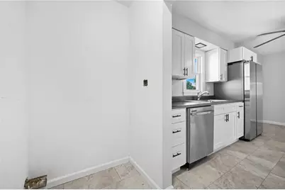 10 McNary St, Houston, PA 15342 - Photo 13