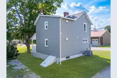 10 McNary St, Houston, PA 15342 - Photo 35