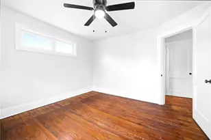 10 McNary St, Houston, PA 15342 - Photo 15