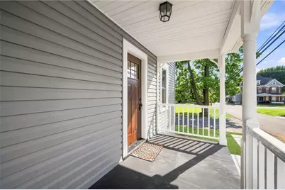 10 McNary St, Houston, PA 15342 - Photo 31