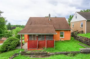 108 Hazen Ave, Ellwood City, PA 16117 - Photo 11