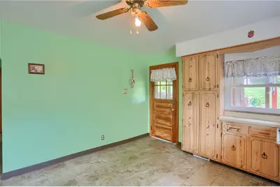 108 Hazen Ave, Ellwood City, PA 16117 - Photo 33