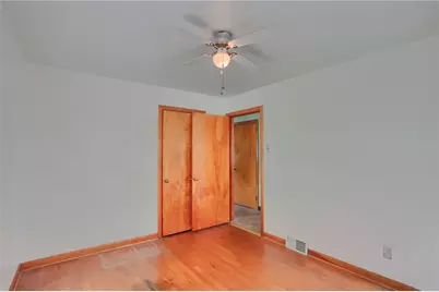 108 Hazen Ave, Ellwood City, PA 16117 - Photo 35