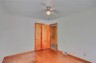 108 Hazen Ave, Ellwood City, PA 16117 - Photo 35