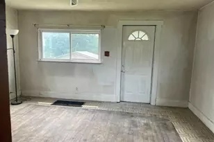 18 Main St, W Pike Run Twp, PA 15427 - Photo 3