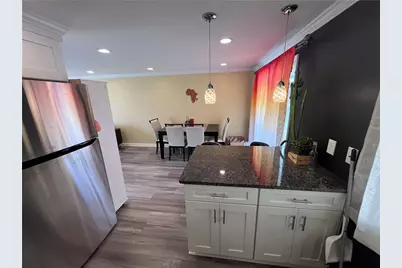 1875 Linton St, Pittsburgh, PA 15219 - Photo 13