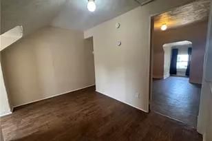 126 Charles St, Pittsburgh, PA 15210 - Photo 11