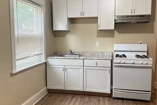 6521 Dean St, Lincoln Larimer, PA 15206 - Photo 5