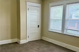6521 Dean St, Lincoln Larimer, PA 15206 - Photo 9