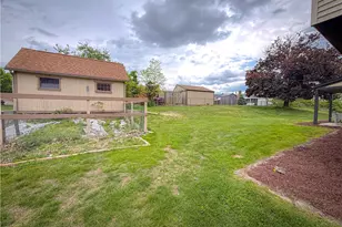 2500 Red Oak Dr, Banksville/Westwood, PA 15220 - Photo 33