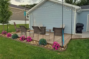 247 Indigo Ln, Somerset Township, PA 15501 - Photo 3