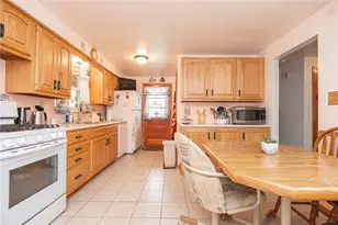 448 Rainier Dr, Pittsburgh, PA 15239 - Photo 3