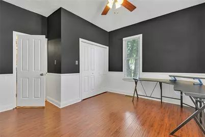 807 Market St, Bridgewater, PA 15009 - Photo 13