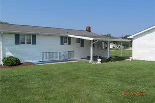 724 Cemetery Rd, Perryopolis, PA 15473 - Photo 5