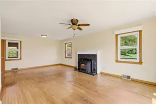 3224 Berlin Plank Rd, Brothersvalley Township, PA 15530 - Photo 11