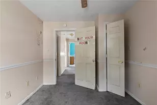 533 Woodward Ave, Stowe Township, PA 15136 - Photo 11