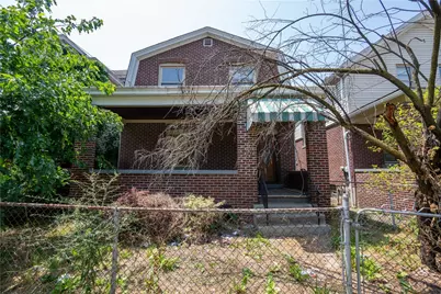 533 Woodward Ave, Stowe Township, PA 15136 - Photo 1