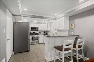 136 Delaney Dr, Wilkins Township, PA 15235 - Photo 7