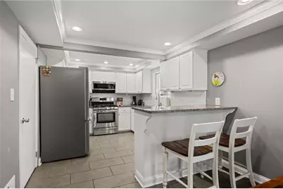 136 Delaney Dr, Wilkins Township, PA 15235 - Photo 7