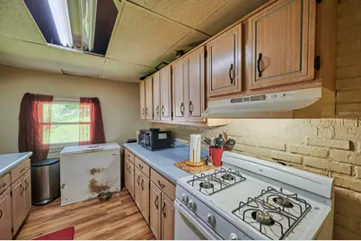 3033 Bremen Avenue, Pittsburgh, PA 15227 - Photo 7