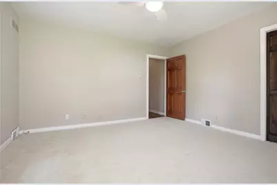 407 Vineyard Dr, Richland, PA 15044 - Photo 21