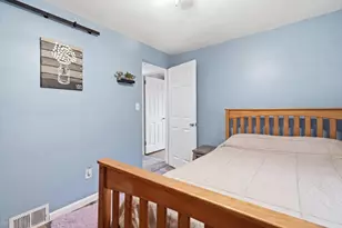 5877 Pleasant St, South Park, PA 15129 - Photo 35