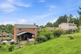5877 Pleasant St, South Park, PA 15129 - Photo 13