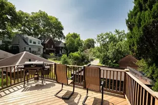 6016 Wellesley Ave, Pittsburgh, PA 15206 - Photo 29