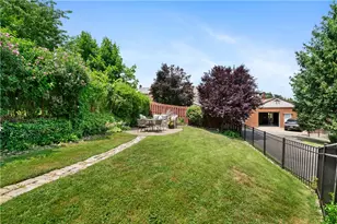 2330 Birtley Ave, Pittsburgh, PA 15226 - Photo 25