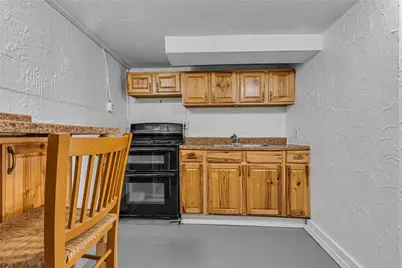 1703 Pierce St, Aliquippa, PA 15001 - Photo 9