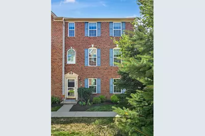 401 Pointe View Dr, Adams Township, PA 16046 - Photo 1