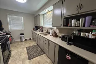 2013 State St, Jefferson Hills, PA 15025 - Photo 3