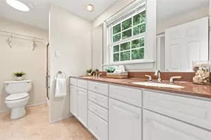 3204 Postgate Dr, Bethel Park, PA 15102 - Photo 27