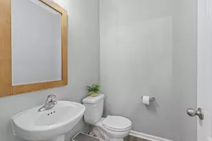 15 Truman Cir, Kennedy Township, PA 15136 - Photo 13
