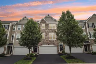 15 Truman Cir, Kennedy Township, PA 15136 - Photo 1