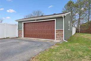 1521 Woodlawn Dr, Unity Township, PA 15650 - Photo 29