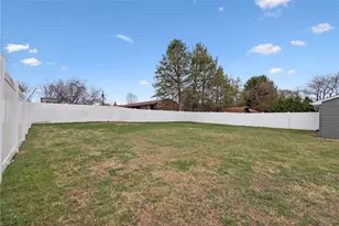 1521 Woodlawn Dr, Unity Township, PA 15650 - Photo 27
