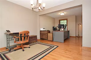 516 Donatello, Hempfield Township, PA 15642 - Photo 17