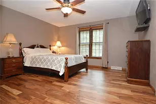 516 Donatello, Hempfield Township, PA 15642 - Photo 21