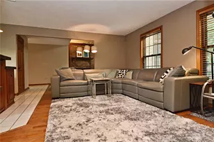516 Donatello, Hempfield Township, PA 15642 - Photo 7